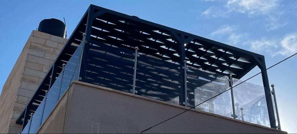 تركيب مظلات سيارات وحدائق وهناجر