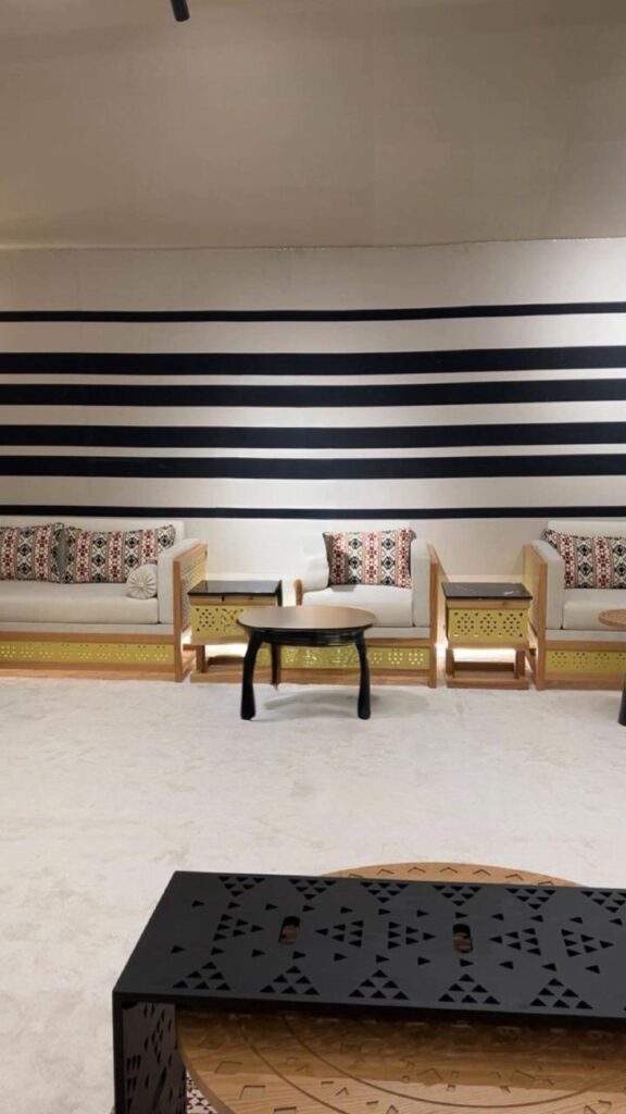 بيت شعر تراثي تم تنفيذه في حي المبرز